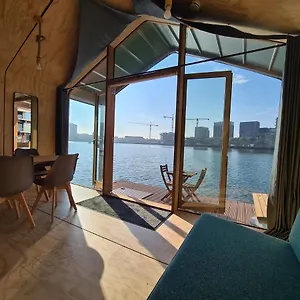  Holiday home Wikkelboat Nr1 At Floating Rijnhaven