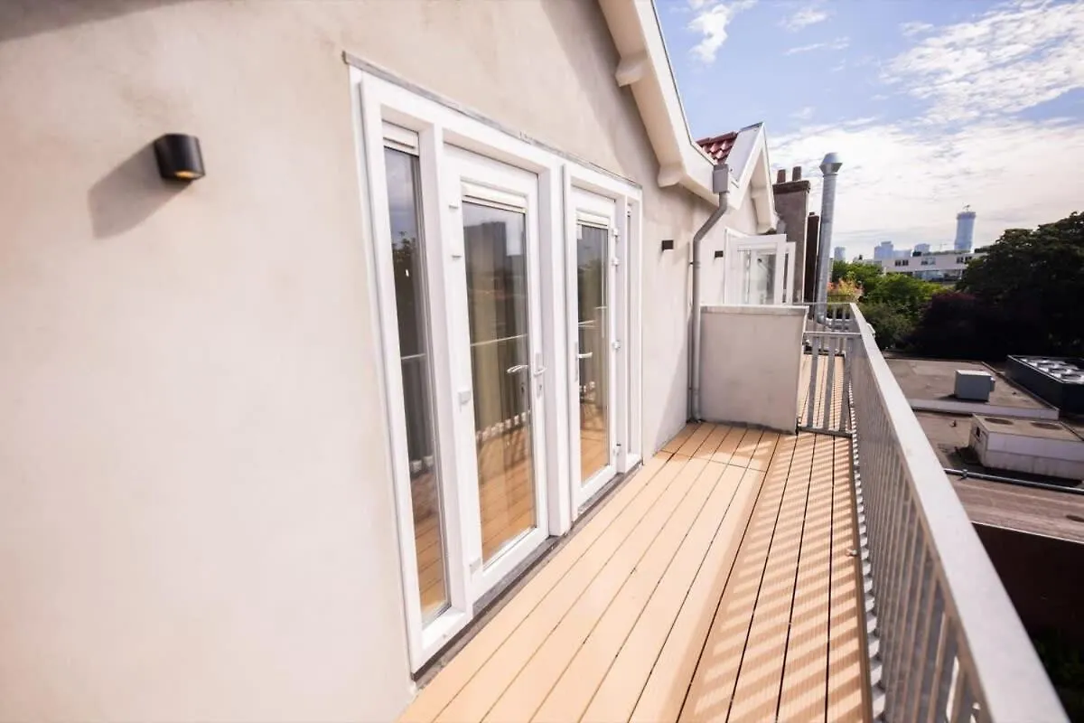 Grandly 3 Bedroom Serviced Apartment 83M2 -Nb306G- Rotterdam Holiday home